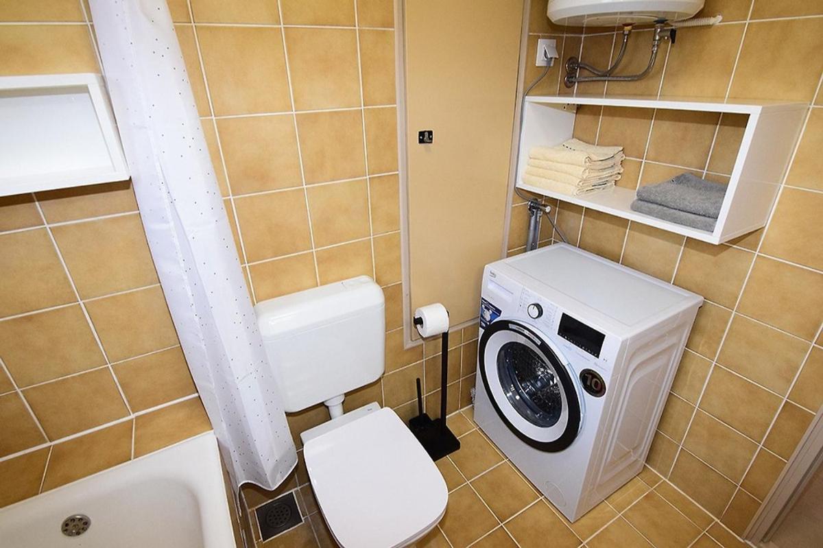 Sole Pula Apartman-Near Beach Kültér fotó